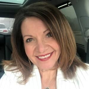 Meet your Posher, Christy